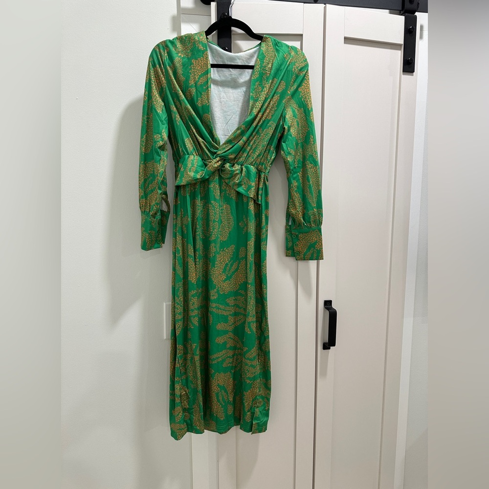 Elegant Green and Orange Women's Dress